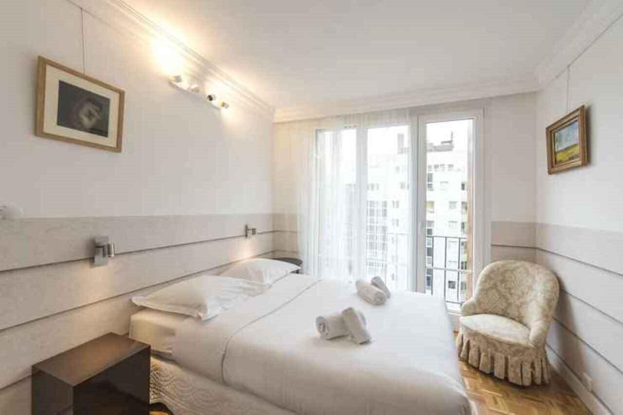 Veeve - Near Pont De Grenelle Appartement Parijs